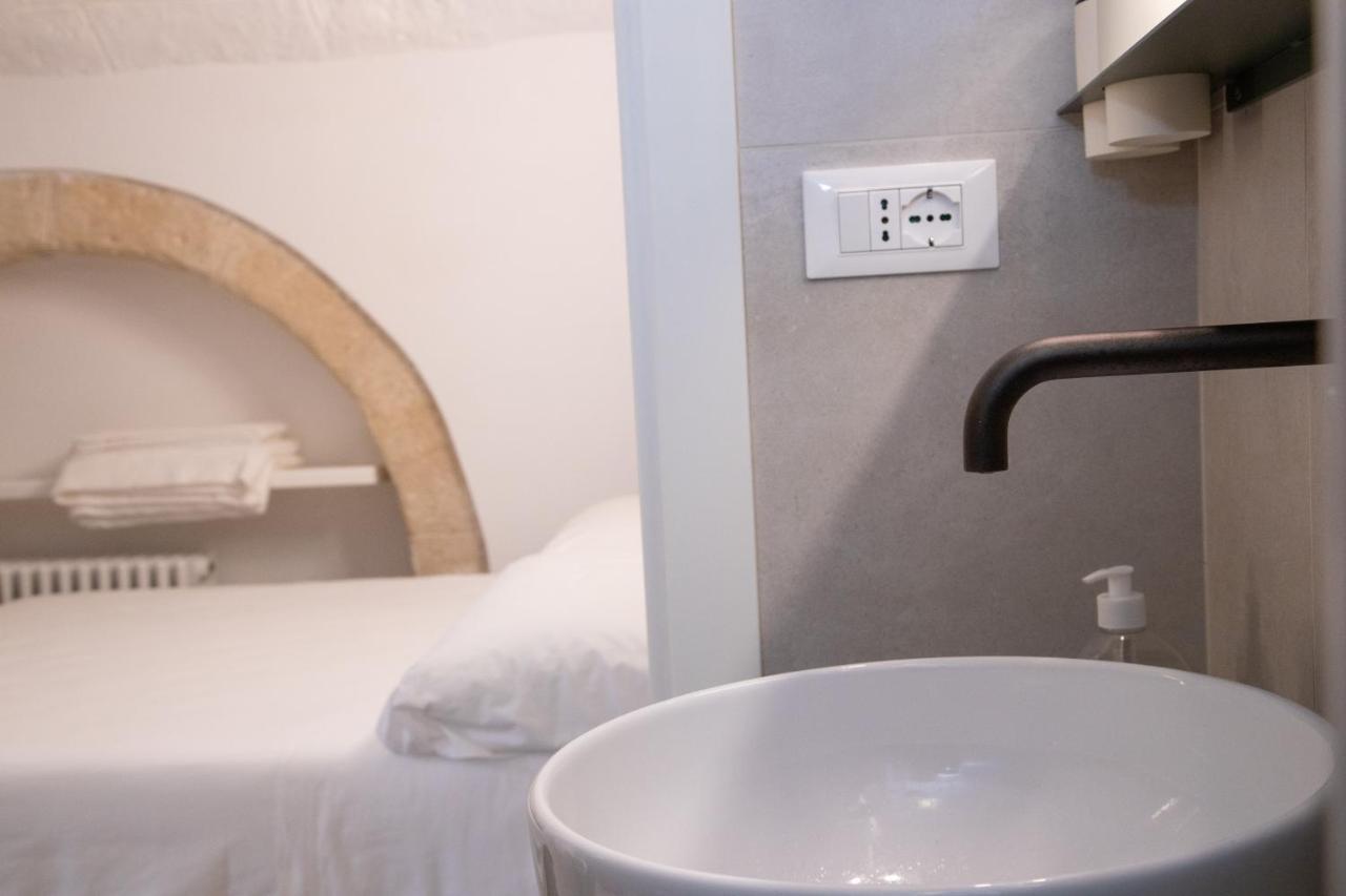 Enjoy Boutique Rooms Monopoli Exterior photo