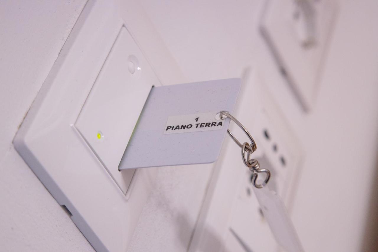 Enjoy Boutique Rooms Monopoli Exterior photo